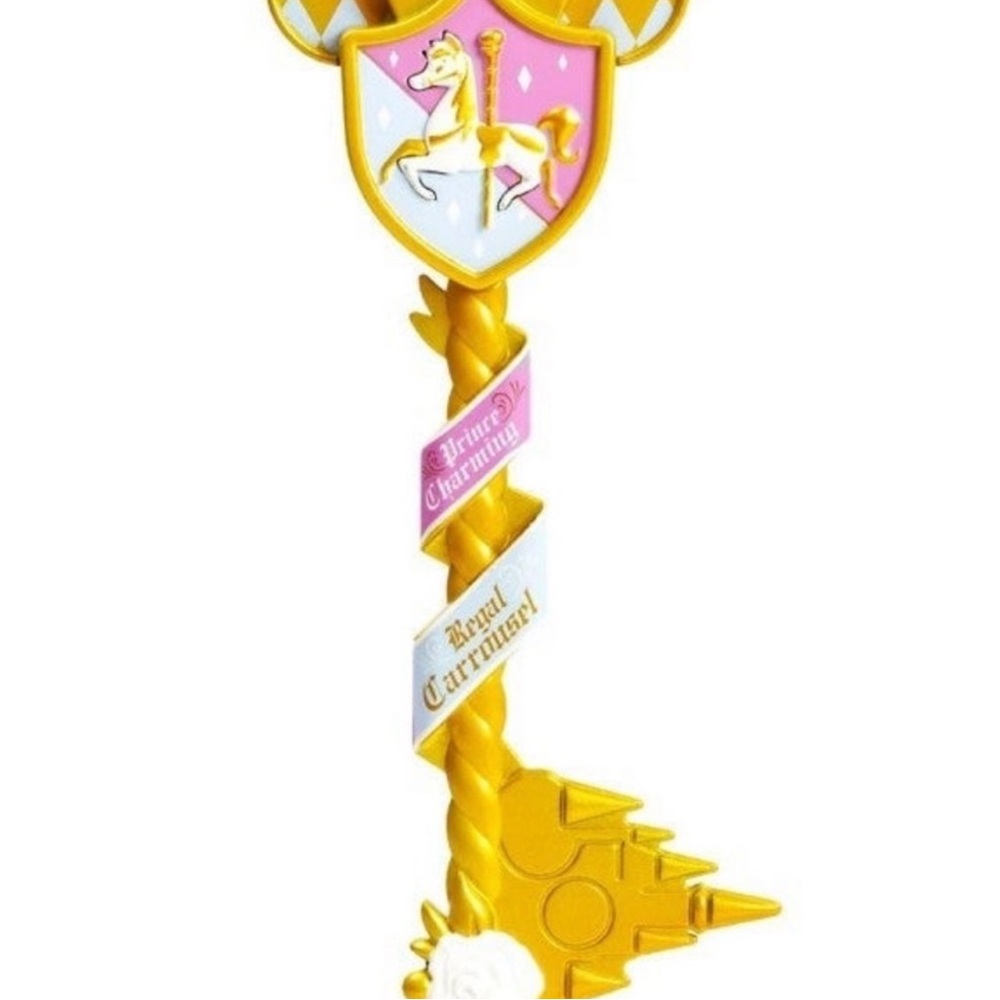 ❌SOLD❌Disney’s Main Attraction Prince Charming Carousel key